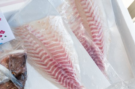 鯛 1.3～1.5kg 魚 鮮魚 ブランド 乙女鯛 半身 刺身 鯛めし 2枚 頭 骨 付き 新鮮 高知県 須崎市 鯛 鯛飯 鯛 カルパッチョ 真鯛 ﾀｲ 真鯛 ﾀｲ 真鯛 ﾀｲ 真鯛 ﾀｲ 真鯛 ﾀｲ