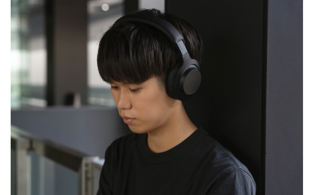 ANCワイヤレスヘッドホン final UX5000 シリーズ最新/ノイズキャンセリング/ノイキャン/ANC/マイク付き