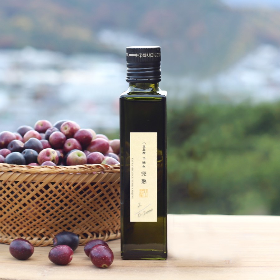 ＜井上誠耕園＞小豆島産手摘み完熟オリーブオイル135g×1本