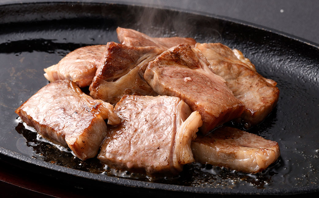 【1ヶ月毎6回定期便】 くまもと黒毛和牛サイコロステーキ 計2.4kg（400g✕6回） 牛肉 和牛