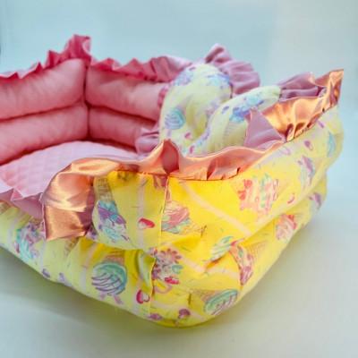 ふるさと納税 茅ヶ崎市 ペット用(猫用・犬用)スクエアベッド Sサイズ ピンク&イエロー 静電気防止生地 洗濯可能 |  | 02