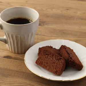 ガトーショコラ1本×ドリップパックコーヒー10袋　スイーツ お菓子 デザート洋菓子 ケーキ 珈琲 おやつ【R00390】