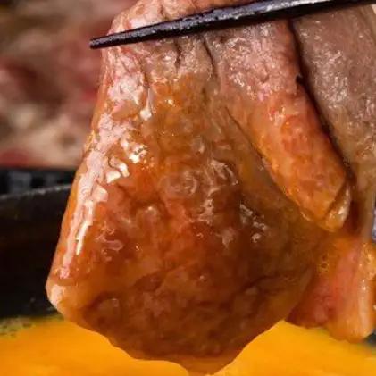 近江牛 すき焼き しゃぶしゃぶ リブロース 600g 牛肉 すき焼き スライス 薄切り すき焼き肉 しゃぶしゃぶ肉 牛リブロース ロース肉 黒毛和牛 和牛 国産牛 国産牛肉 ブランド牛 日本三大和牛 