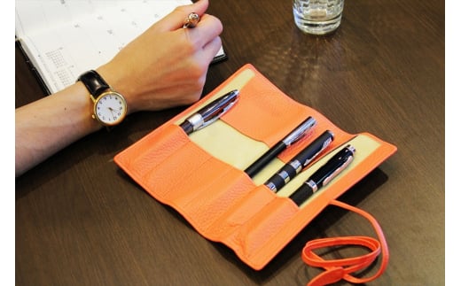 こだわりの逸品「6本収納ロールペンケース／巻きペンケース」ピンク [1969]