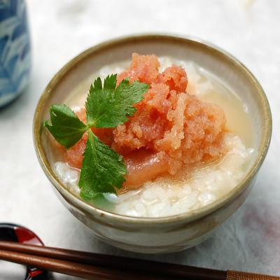 ふるさと納税 岡垣町 【訳あり】無着色 辛子明太子1kg(切子)味わい豊かな粒仕立て(岡垣町) |  | 01