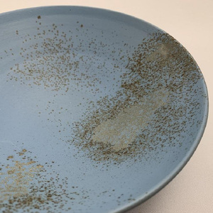 佳窯 碗 Φ18cm（水色） 常滑焼 陶器 食器 鉢碗 鉢椀 煮物やサラダ等に 皿 18cm 電子レンジ可 食洗機使用可 シンプル 贈り物 プレゼント 日本製 水色 青 キッチン キッチン用品 チャラ