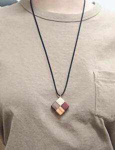 木のネックレス 寄木細工 ペンダント  アクセサリー 木製 レディース２点セット