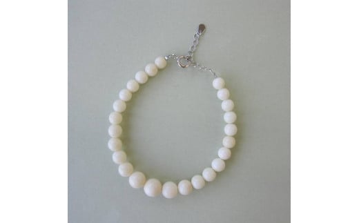 珊瑚職人館の珊瑚ブレスレット11