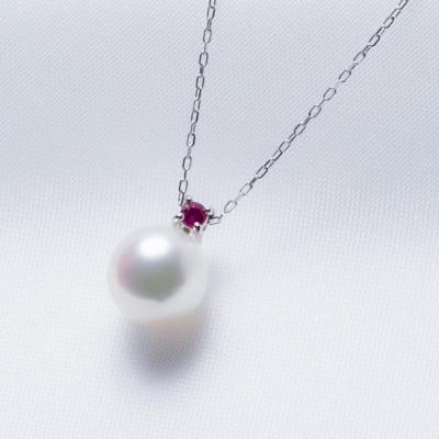 ふるさと納税 神戸市 【7月誕生石】無調色 アコヤ真珠 ルビー K10WG ペンダント ネックレス チェーン付き |  | 01