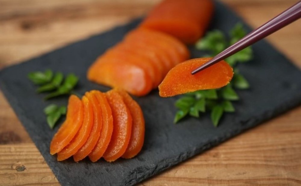 【最高級珍味】職人こだわりの贅沢からすみ 60g以上 ★2月発送★ おつまみ 魚卵 カラスミ 肴 海鮮 珍味 グルメ お祝い ギフト 鹿児島 南さつま市