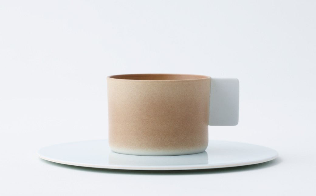 
                  【1616 / arita japan】有田焼／S&B Coffee Cup & Saucer (Light Brown)
                