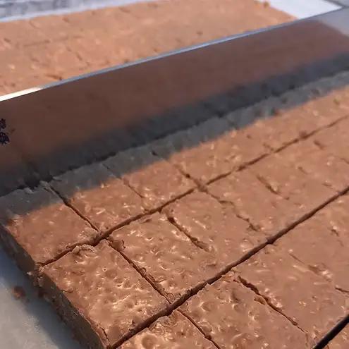 アカリチョコレート かぬまブランド認定 深岩石のクリスピーショコラ 8個入り× 1箱 | chocolate ショコラ カカオ