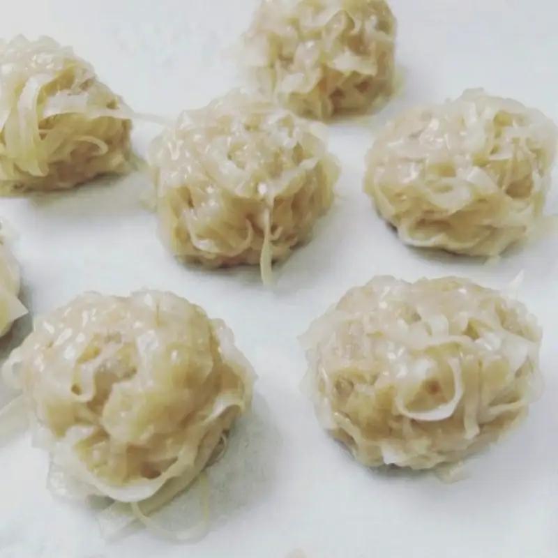 【3カ月定期便】大西のしゅうまいセット 40個（20個入り×2パック） / 和歌山 田辺市 シュウマイ 焼売 手作り 紀州うめぶた 無添加 冷凍 レンジ調理 【gyz011-tk1】