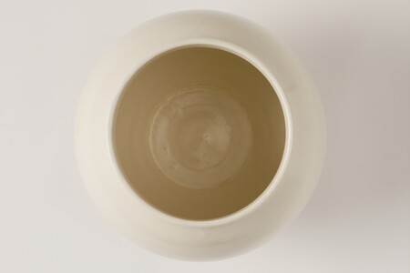 白釉花器　作者：山下　眞喜 【0032-097】陶芸 工芸品 陶器 美濃桃山陶 焼き物
