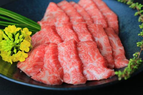 【幻の神戸ビーフ】黒田庄和牛　焼肉用特選モモ 1.05kg  50-1