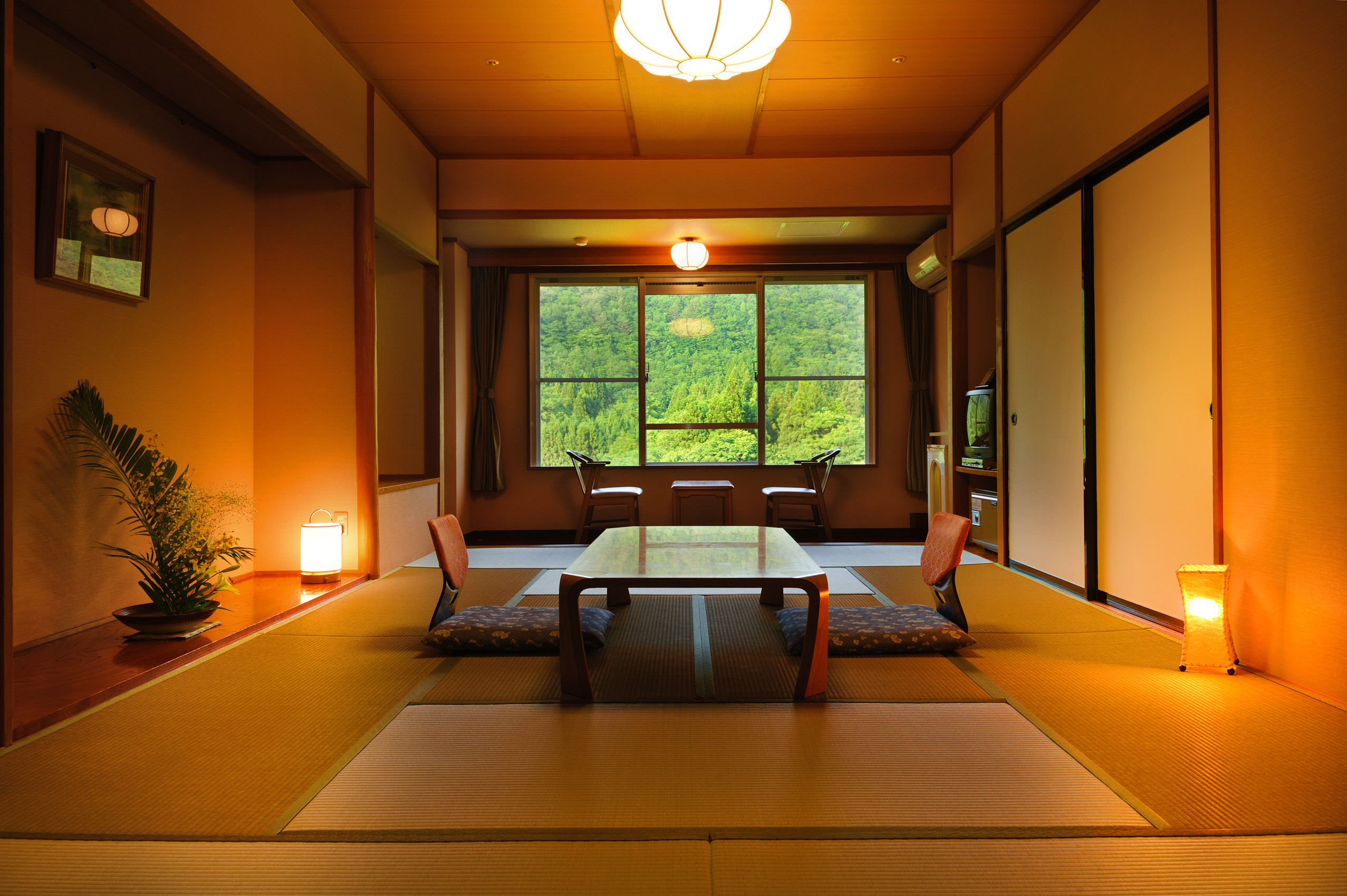 新鉛温泉 結びの宿 愛隣館 ペア宿泊券　里山ダイニングプラン 【1486】