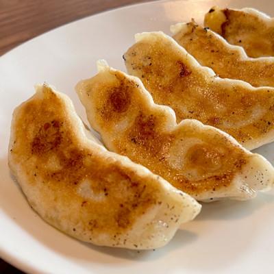 ふるさと納税 小樽市 あおぞら銭函3丁め　北海道餃子セット |  | 01