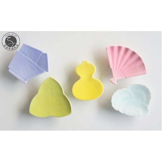 ARITA PORCELAIN LAB (アリタポーセリンラボ) 吉祥小皿5枚セット 有田焼 おめでたい カラフル A23-5