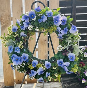 季節のお花の寄せ植えリース35センチ | フラワー リース インテリア 癒し かわいい 兵庫県 上郡町