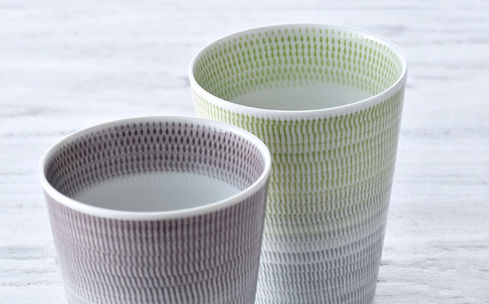 【波佐見焼】色染め流し フリーカップ （大） パープル・グリーン【一真窯】 [BB60]