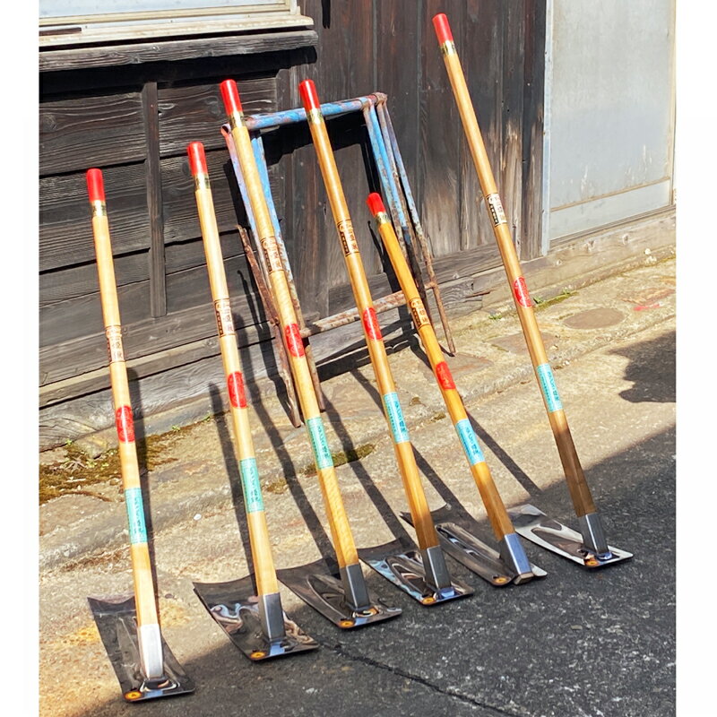 【ふるさと納税】選べる姫鍬の平鍬｜クワ くわ 鍬 農機具 畑仕事 畑 農園 農業 農業用品 耕作鍬 農作業 除草作業 除草 草取り 草とり 鍛冶屋 庭 植物 家庭菜園 庭作業 草ぬき 土壌 [1197]