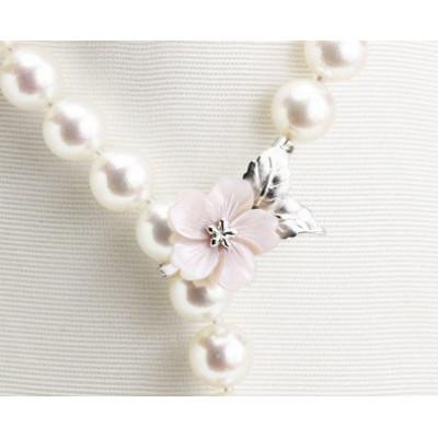ふるさと納税 桜川市 桜のピンクシェル貝ペンダントと9.5mm大珠和珠ネックレス |  | 01