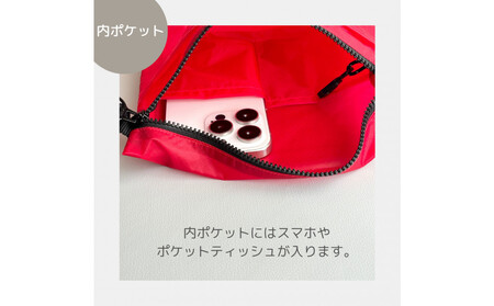 【赤】雨の日にも！ポケット付き軽量ナイロンショルダーバッグ　サコッシュ　撥水ポシェット