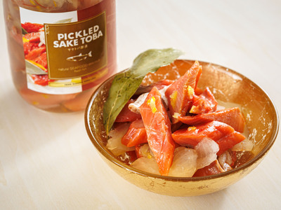北海道の鮭のみ使用した鮭とばの酢漬け「ピクルドサケトバ」340g×3個セット | 国産 北海道産 さけとば 秋 鮭トバ 鮭 トバ さけ サケ シャケ お酒 晩酌 おつまみ 海産物 釧路町 釧之助本店【