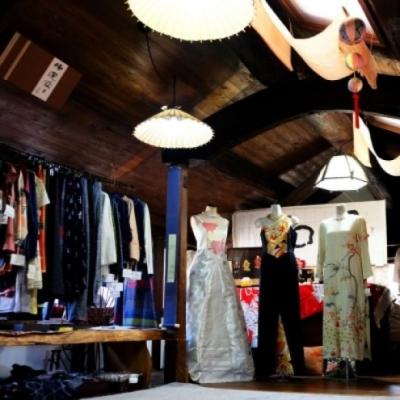 ふるさと納税 小郡市 風呂敷 叶模様の風呂敷 大サイズ(赤) ふろしき スカーフ ひざ掛け[No5354-0935] |  | 02