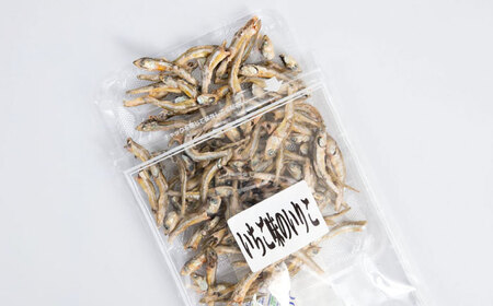 いちご味のいりこ　210g（70g×3）　桂川町/株式会社福六[ADAM062]