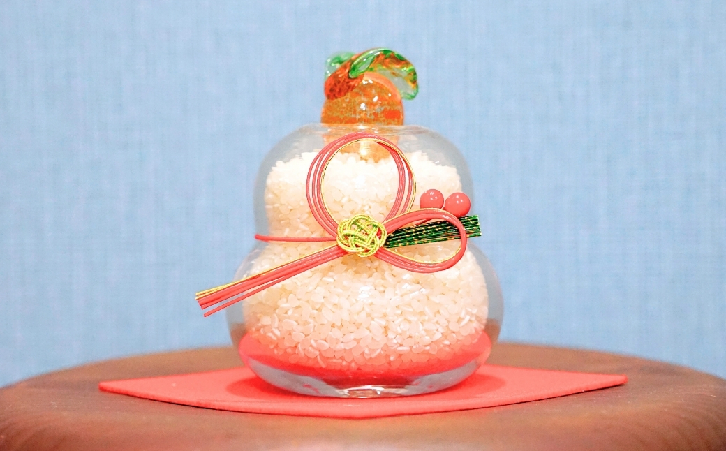 お米の入るかがみもち ガラス細工 正月飾り