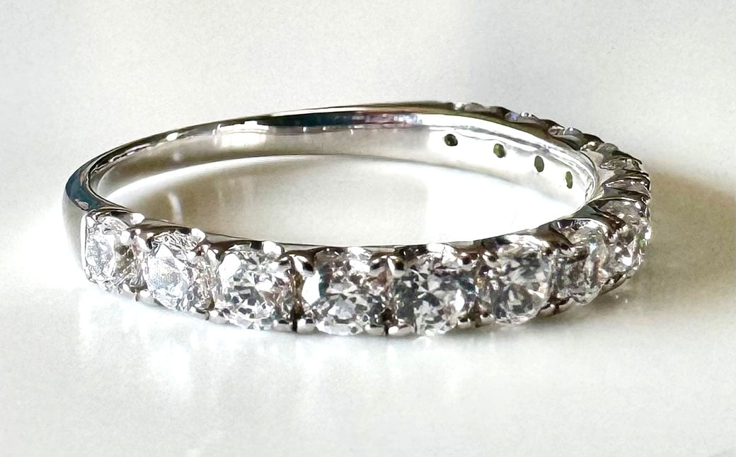 プラチナダイヤモンドリング ハーフエタニティーリング 1.00カラット 【AW-833/0009】