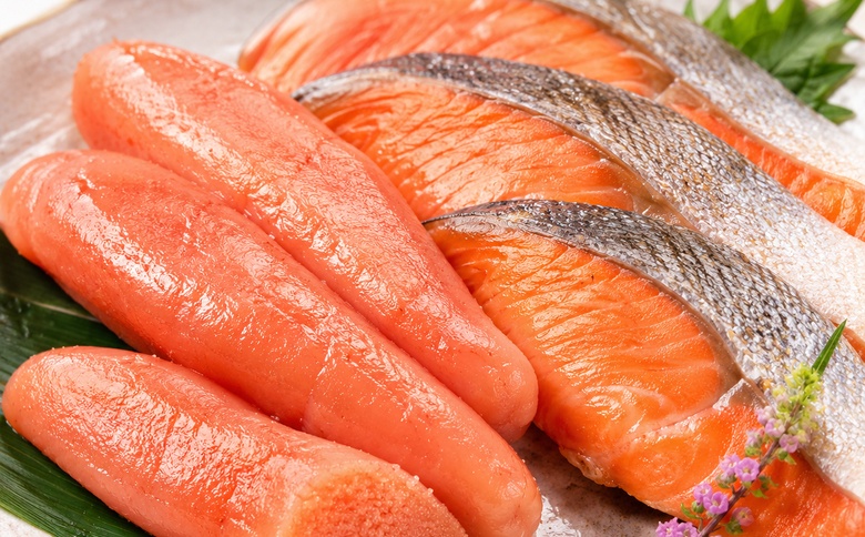 紅鮭切身10切・たらこ250g(化粧箱入) B-16096