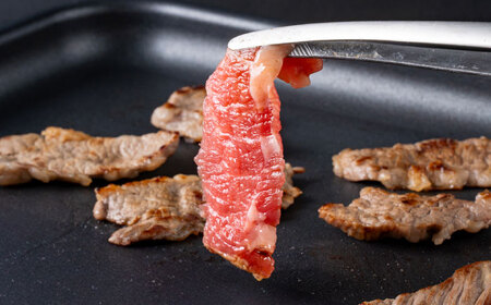 熊本 赤牛 カルビ 焼肉用 約800g・ すきやき しゃぶしゃぶ用 約800g 計約1.6kg 熊本県産 カット済み【合同会社 たべたせいか】[AYCB029]
