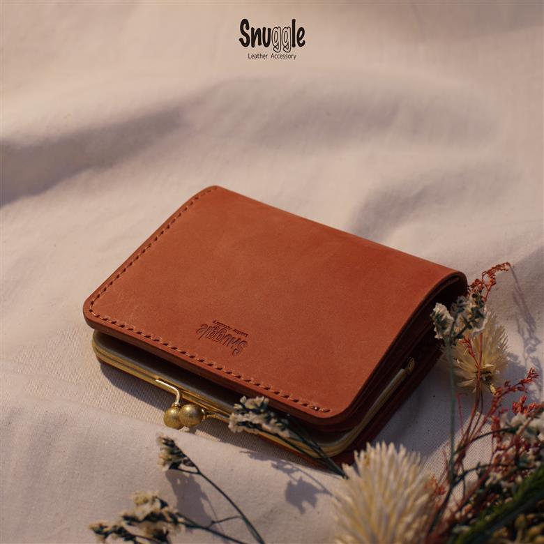 【4色展開】がま口ショートウォレット　通常タイプ　革小物　ハンドメイド　手縫い　一点物　財布　スナッグルレザー　枯葉