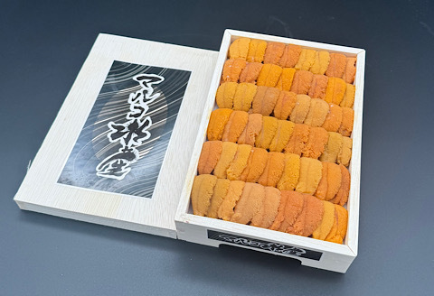 ＜12月17日決済分まで年内配送＞エゾバフンウニ(黄色・赤)並べ詰め250g×1折 D-89005