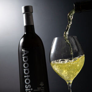 世界農業遺産に認められた茶葉を味わう最高級ボトリングティー7045 | Apoptosis N