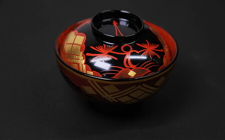 【伝統工芸品】【秀衡塗】煮物椀 (松紋・黒内古代朱) 2個【ocy915-koda-mat-2】