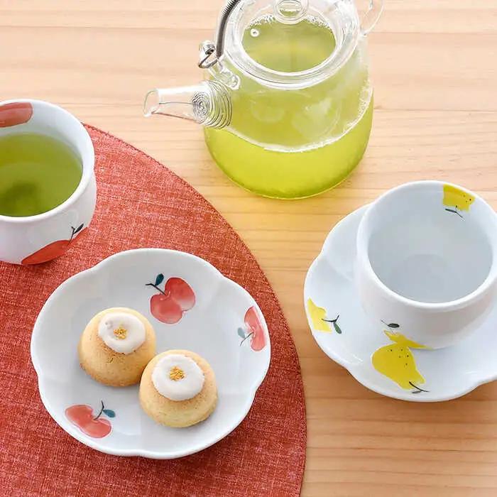 【波佐見焼】りんご・ラフランス ミニ コップ 湯呑 小皿 セット 食器 皿 【松幸陶芸】 [HB46] 波佐見焼