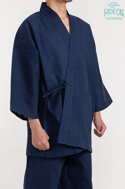 
            ＼メディアで多数取り上げられています／ 作務衣 織り・縫製 地元 遠州製 しじら刺子 （よろけ調） 作務衣 作務衣 作務衣 さむえ 国産 日本製 贈答 プレゼント ギフト 誕生日 お祝い 父の日 人気 伝統 伝統技術 おすすめ 衣服 服 オシャレ おしゃれ 日常 普段着 普段使い 遠州産牧之原市 静岡県 榛地織物
          