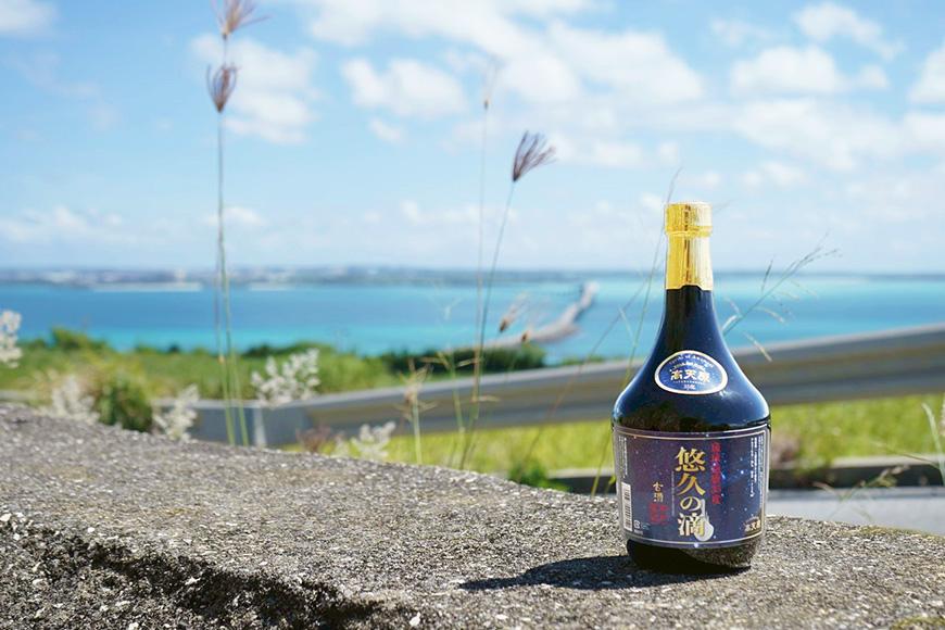 熟成10年古酒 琉球泡盛 悠久の滴 【35度】 720ml （FL006）