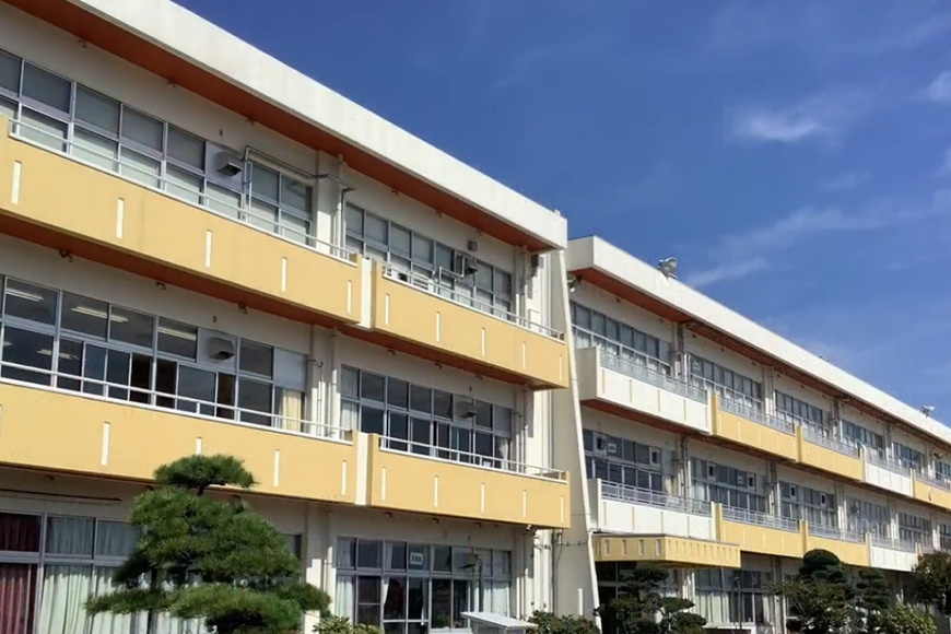 
                  【笠間市立の小・中学校を支援】宍戸小学校 米 精米 白米 コシヒカリ こしひかり 真空 パック お米 お弁当 おにぎり 国産 茨城県 笠間市 いばらき
                