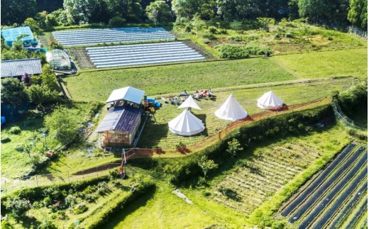 キャンプ場利用クーポン券 9000円分 自然に抱かれる秘境キャンプ場 -ご縁坐 VEGE GARDEN【gnz302】