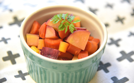 【2025年10月頃より順次発送】和らぎ農法　ほっこり便　さつまいも編　2.5kg 栗東市 / 株式会社　ワダケン [BIBM007]