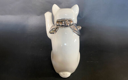 【瀬戸焼】江戸猫(小)プラチナ 左手上げ 19cm 化粧箱入り 【スズカ】 / 招き猫 商売?盛 幸運[BBDJ002]