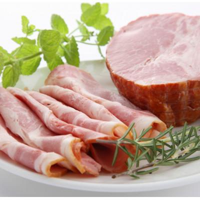 ふるさと納税 内子町 愛媛県内子町の道の駅からりの人気燻製商品詰め合わせ!内子豚ハム・ソーセージセット 2 |  | 02