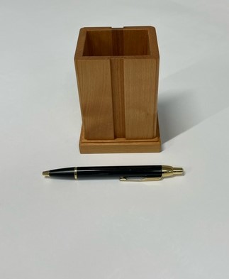 JU-03　国産材の木のペン立て_イメージ2