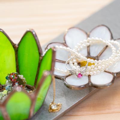 ふるさと納税 大月町 ステンドグラス 花の小物入れ 小物置き 手作り インテリア雑貨 ハンドメイド 雑貨 |  | 01