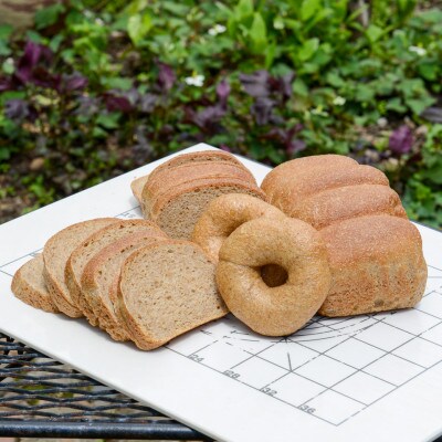 【毎月定期便】全粒粉100%食パン2本&ベーグル2個セット(砂糖・卵・油不使用) 00472_全6回【配送不可地域：離島】【4052256】