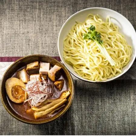 旨味と辛味が絶妙な「激カラ! つけ麺」420g(2食入り)×7個_北海道で人気 ラーメン 中太麺 釧路ラーメン 冷蔵 森谷食品 一人暮らし セット おかず ご当地グルメ 北海道 釧路町 釧路超 特産品